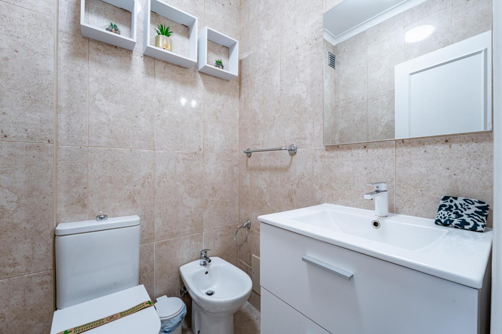Cozy And Quiet Spacious Flat Vila Nova de Gaia Kültér fotó